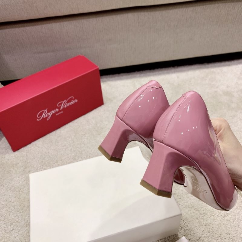 Roger Vivier flat shoes